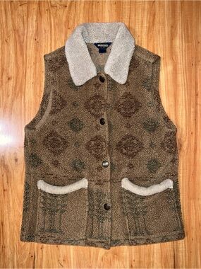 Vintage Women’s Woolrich Southwestern Sherpa Vest, Size Medium